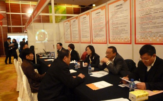 破解发展瓶颈 积极引进人才&mdash;&mdash;beat365在线唯一官网参加北京2014年度首届（第44届）&ldquo;金领职场&rdquo;高级人才洽谈会